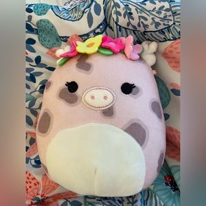 Aquitaine 7” squishmallow